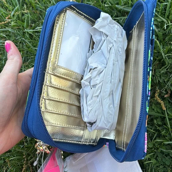 NWT Lilly Pulitzer x Disney Parks Collection Marsten Crossbody Bag - Picture 13 of 15